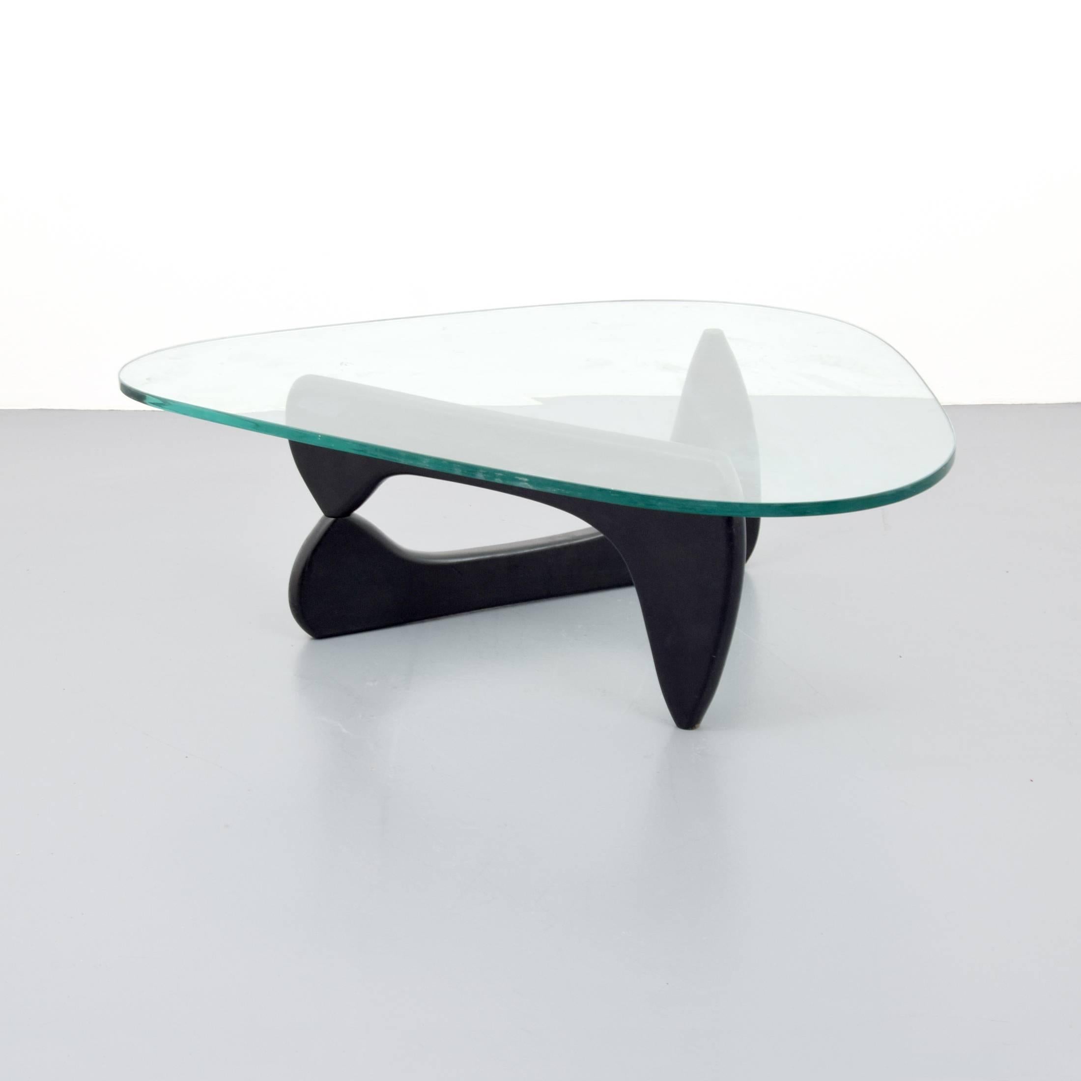 Mid-Century Modern Early Edition Isamu Noguchi Table in 1950 Table by Herman Miller, 1949