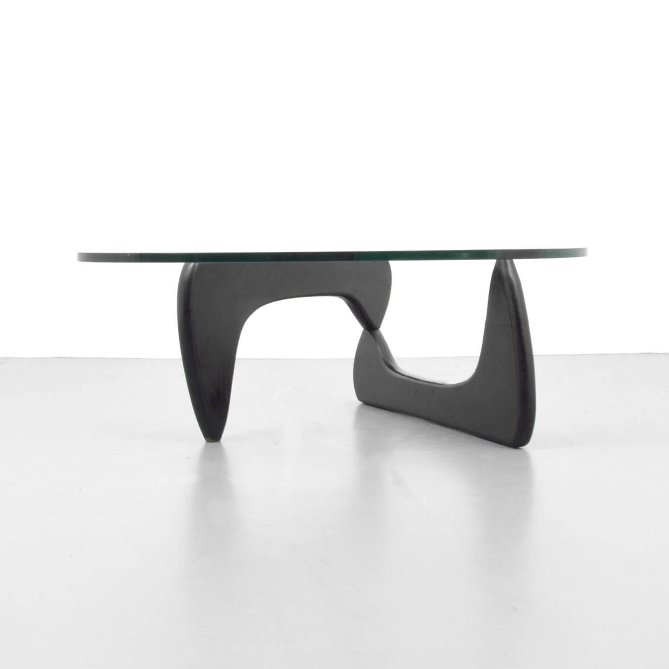 American Early Edition Isamu Noguchi Table in 1950 Table by Herman Miller, 1949