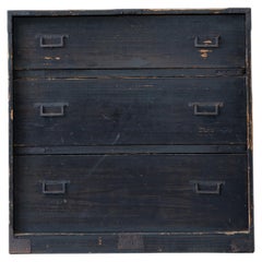 Antike japanische Sugi-Zedernholz-Urushi-Tansu-Kommode aus dem Edo-Zeitalter des 19. Jahrhunderts