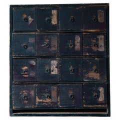 Edo Japanese Antique Mid-size Black Medicine Tansu Chest of Drawers, Mid 19th C