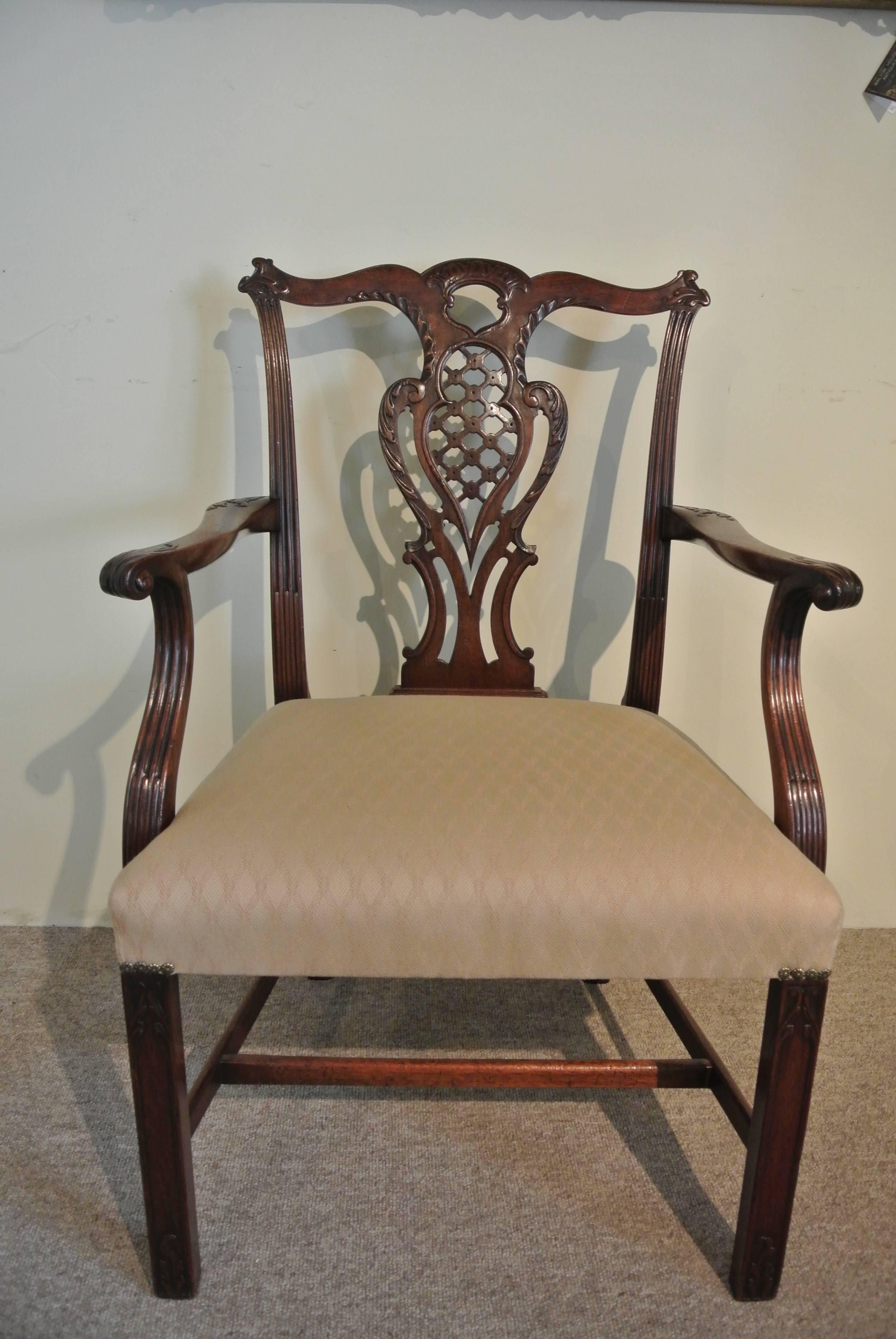 Set of 12 Fine 19th Century Chippendale Dining Chairs 3