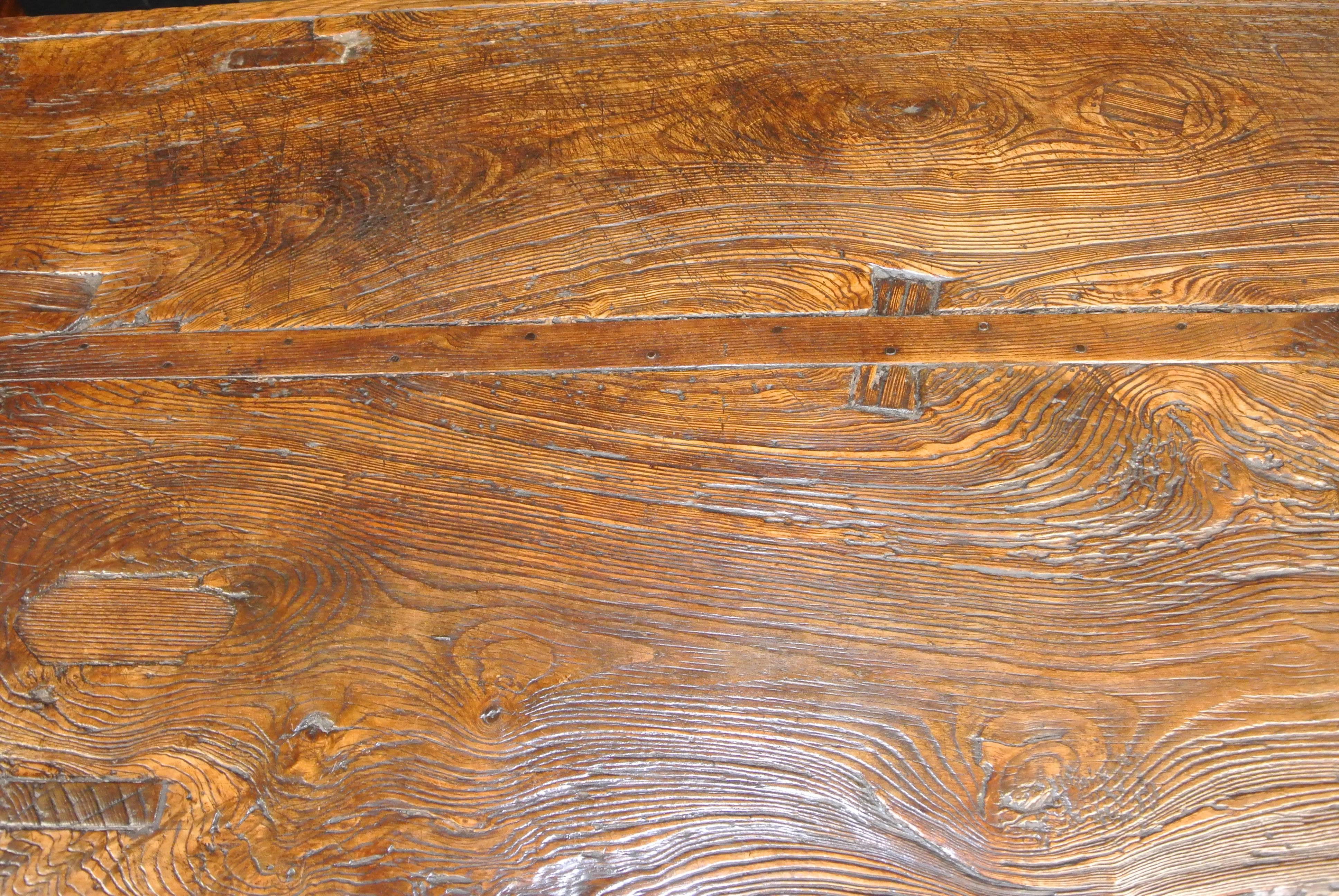 Large 19th Century Elm Farmhouse Table  3