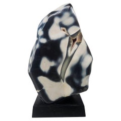 Monumentale scultura in agata Orca del Madagascar da 6 kg con geode drusa su base personalizzata