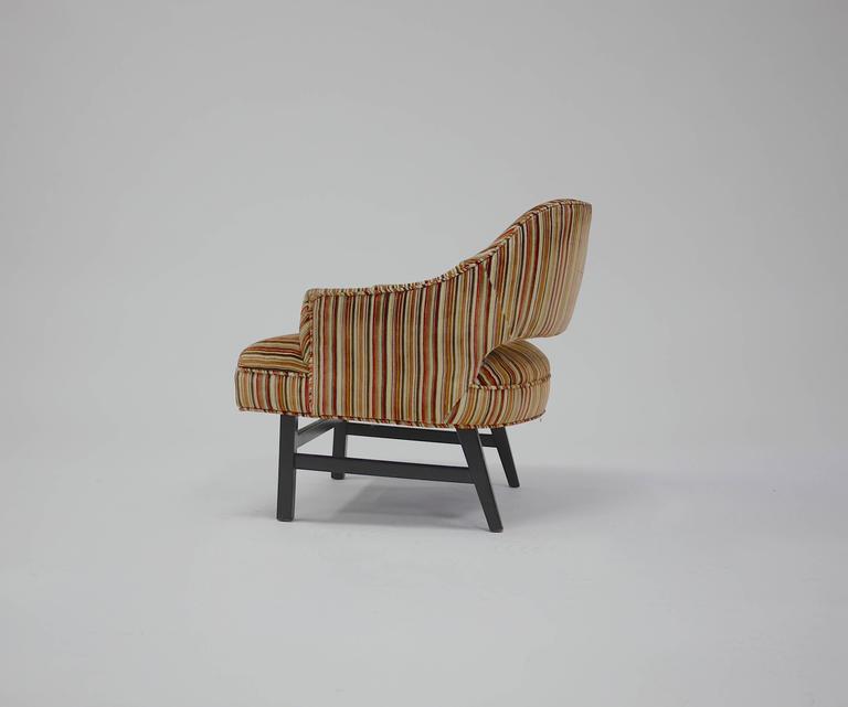 Pair of Compact Lounge Chairs For Sale at 1stDibs