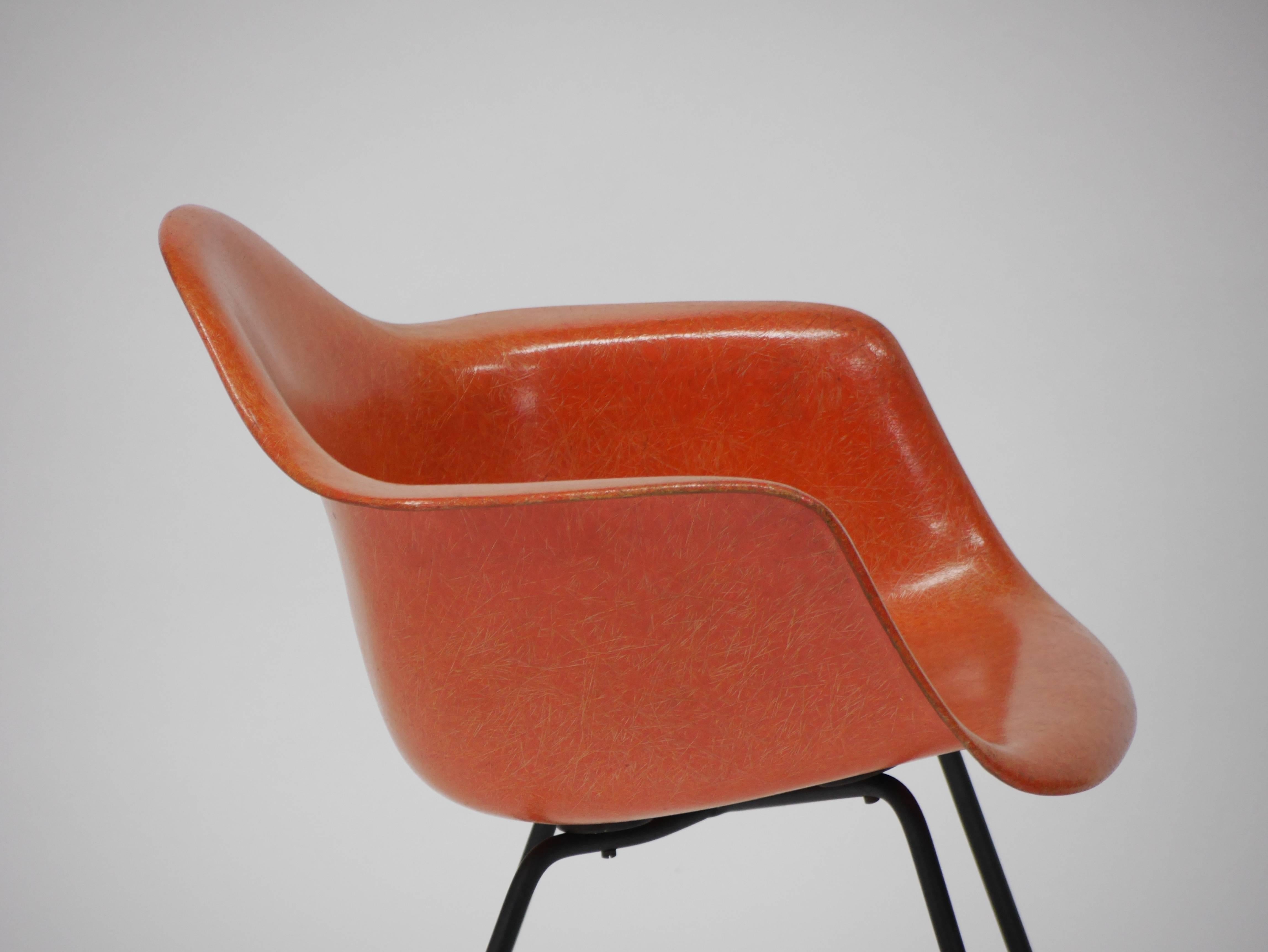 Iconic Rocker and Lounge Chair by Charles Eames for Zenith Plastics For Sale 2