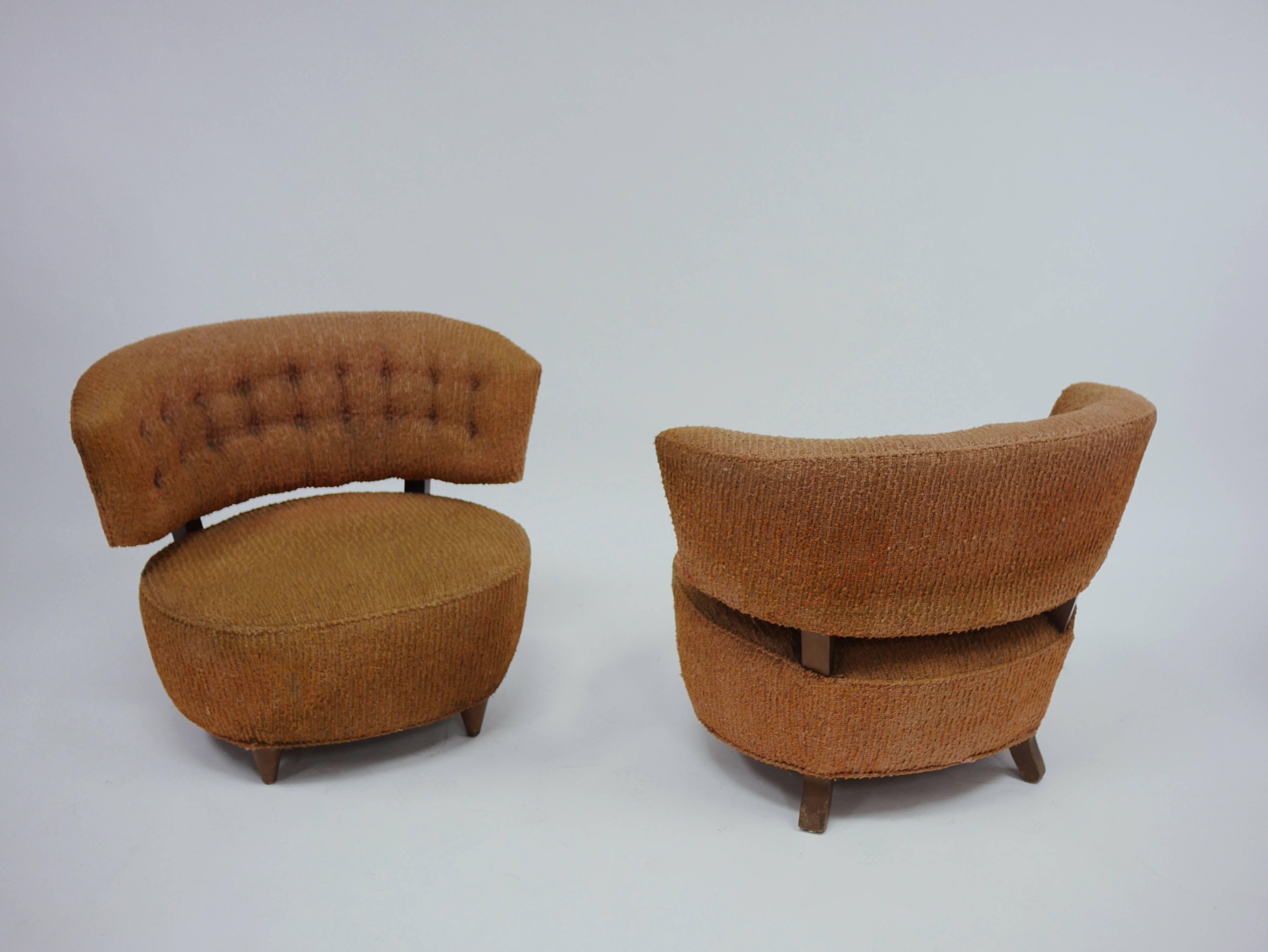 Pair of Gilbert Rohde Slipper Lounge Chairs 1