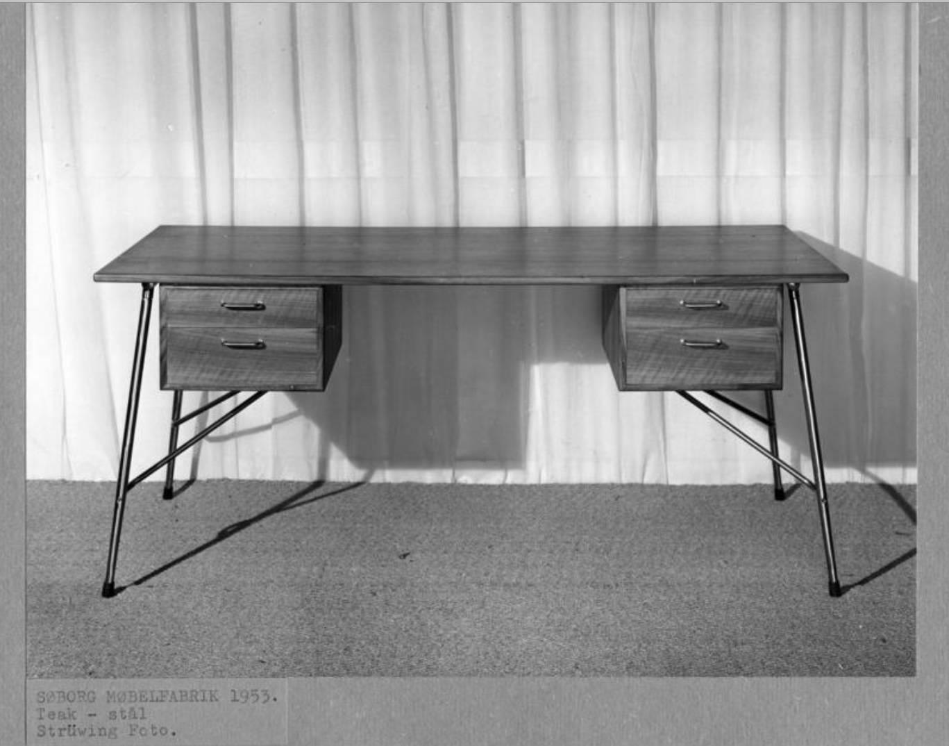 Scandinavian Modern Desk by Børge Mogensen For Sale
