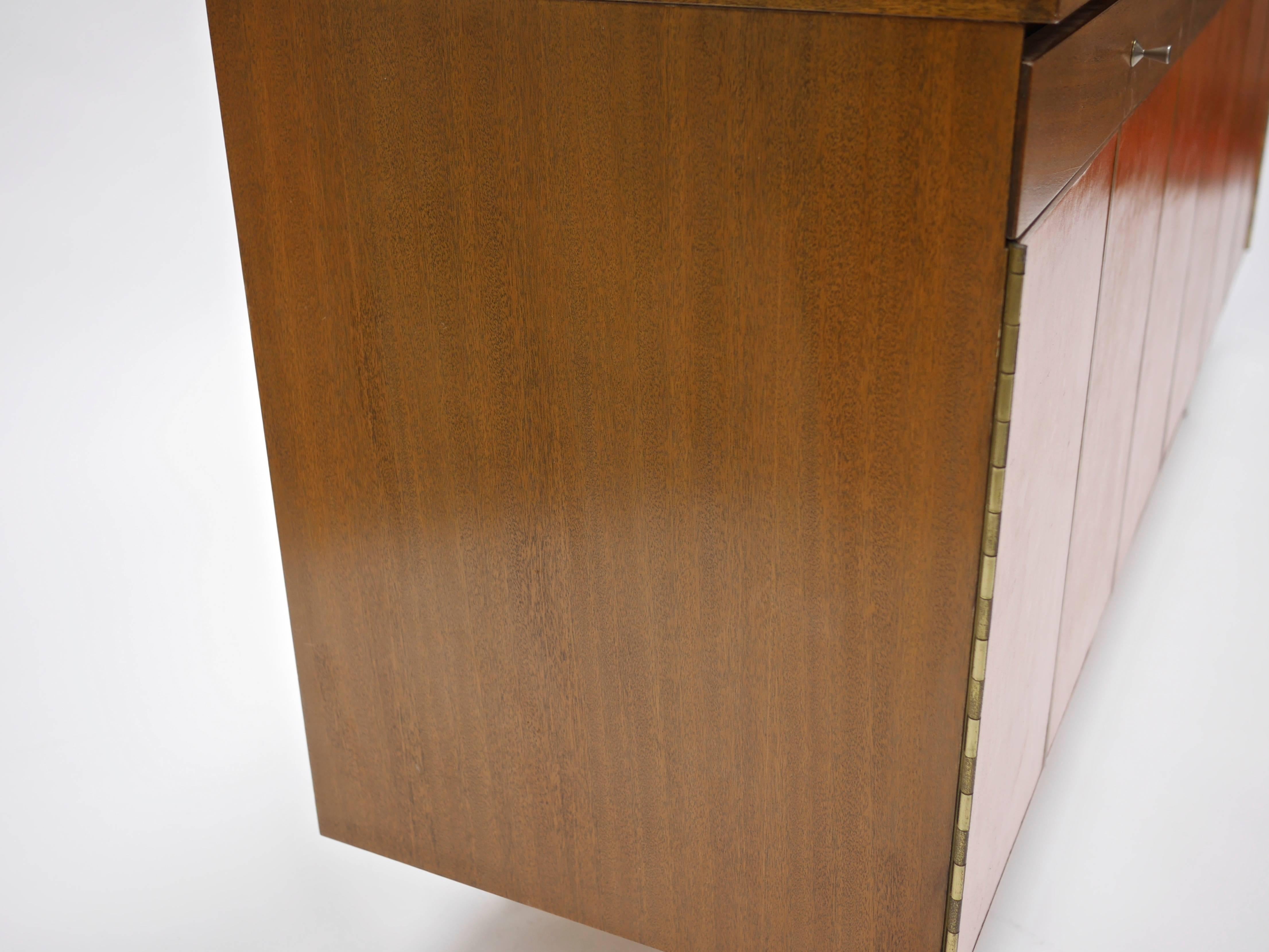 Credenza in Orange Leather and Mahogany by Paul McCobb for Calvin For Sale 4