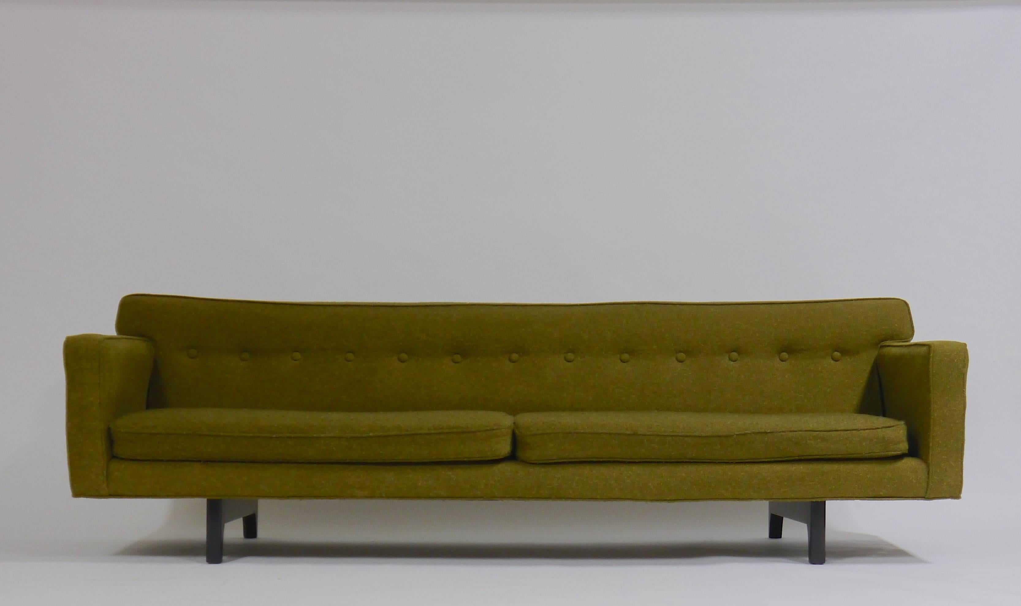 Mid-Century Modern Edward Wormley for Dunbar Bracket back sofa For Sale