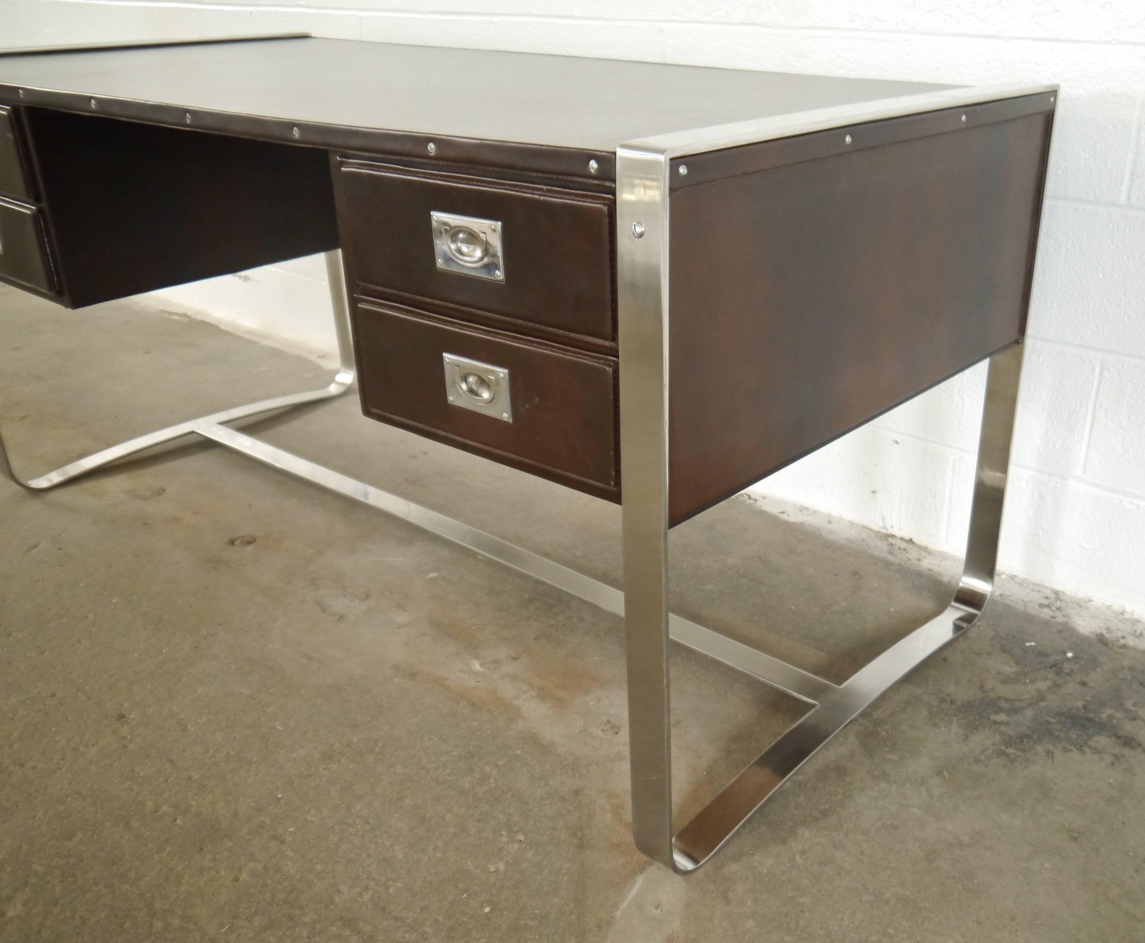 Mid-Century Modern Desk in Leather and Steel by Jacques Adnet For Sale