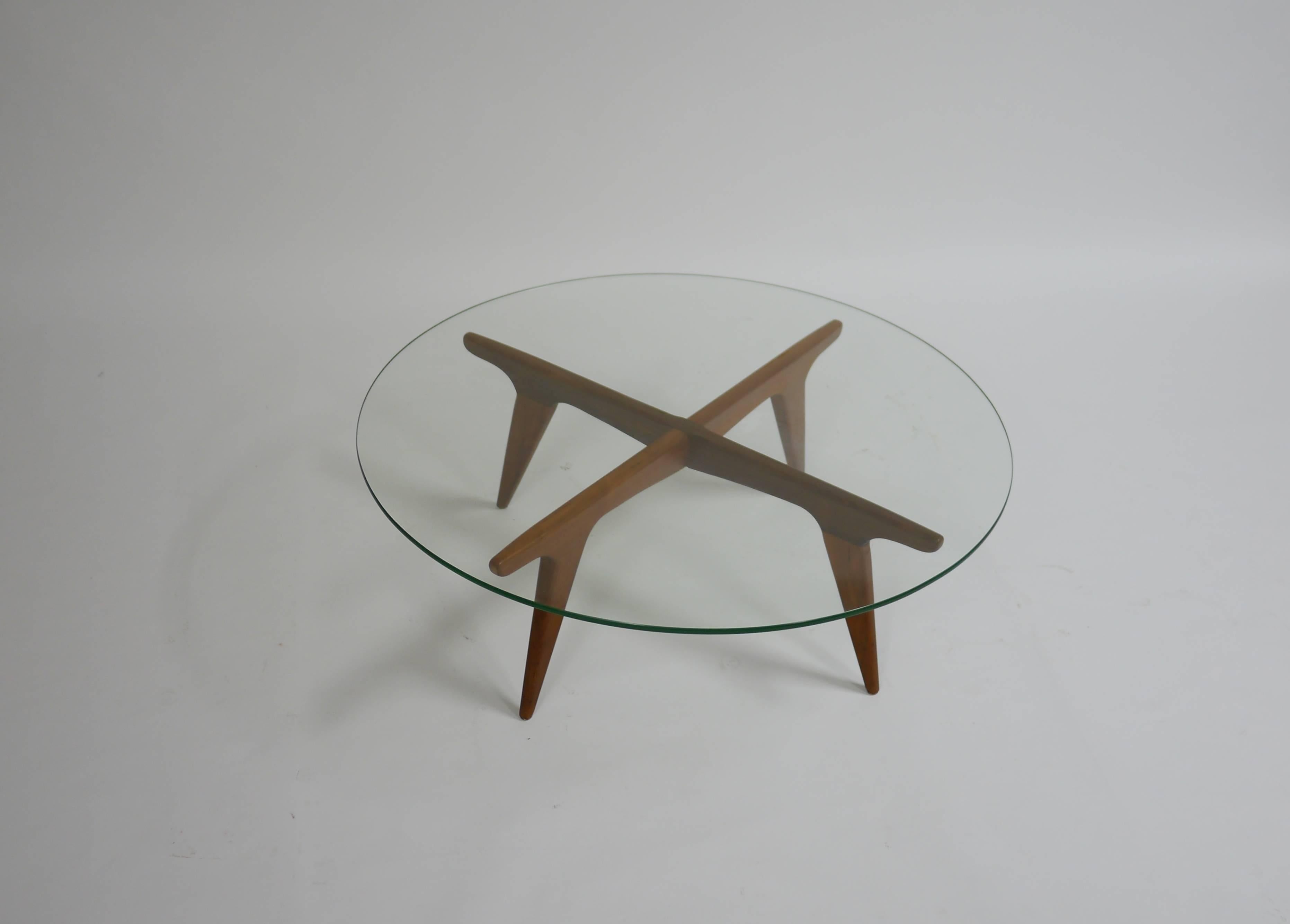 Mid-Century Modern Coffee Table in the Manner of Gio Ponti