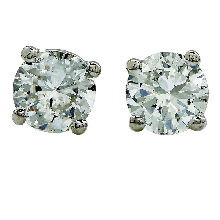 1.44 Carats Diamonds Gold Stud Earrings For Sale