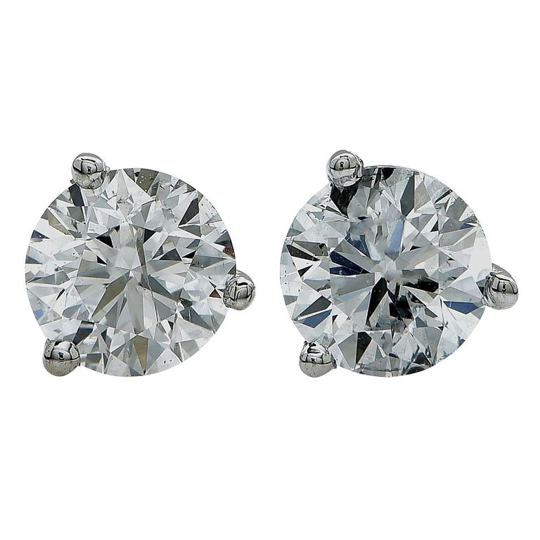 1.13 Carat Diamond Gold Stud Earrings For Sale