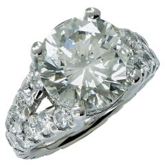 Eleganter 10 Karat Diamant Platin Verlobungsring