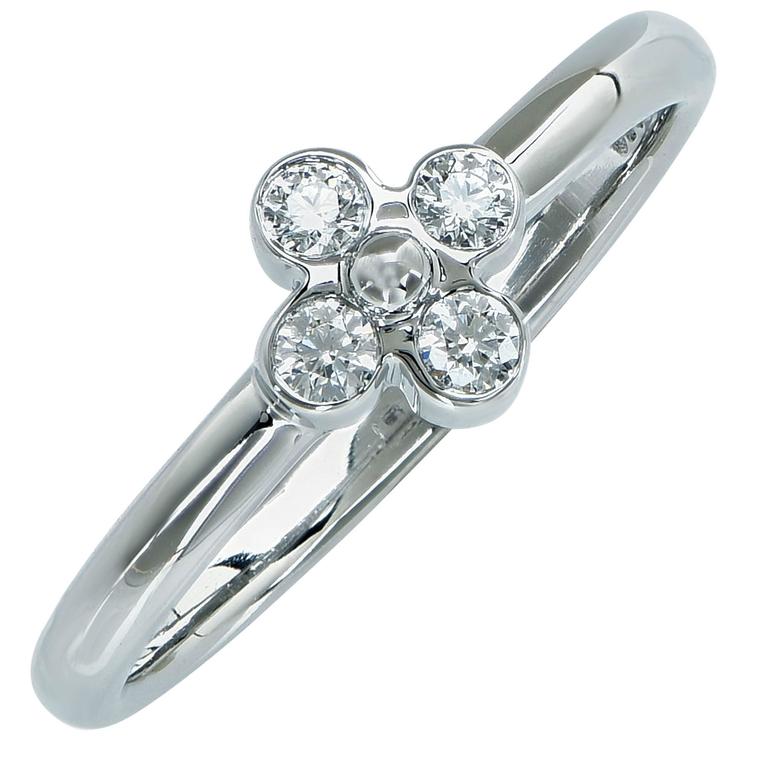  Tiffany  and Co Diamond Ring  For Sale  at 1stdibs