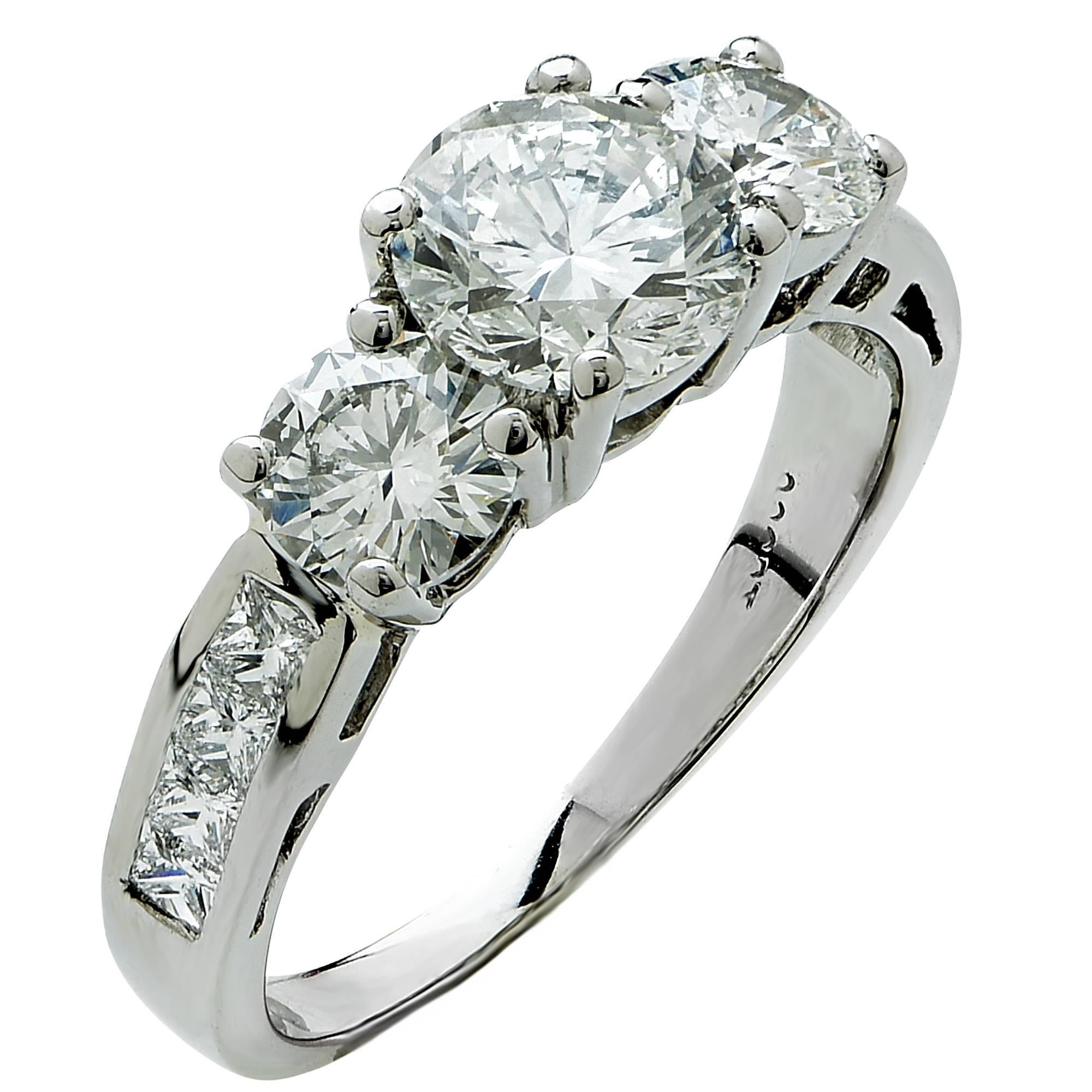 Bague de fiançailles avec diamants de 1,38 carat