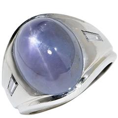 15 Carat Star Sapphire and Diamond Ring