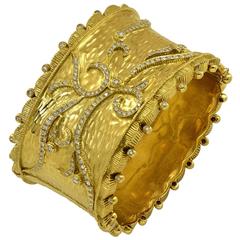 Vintage Diamonds Yellow Gold Cuff Bangle Bracelet