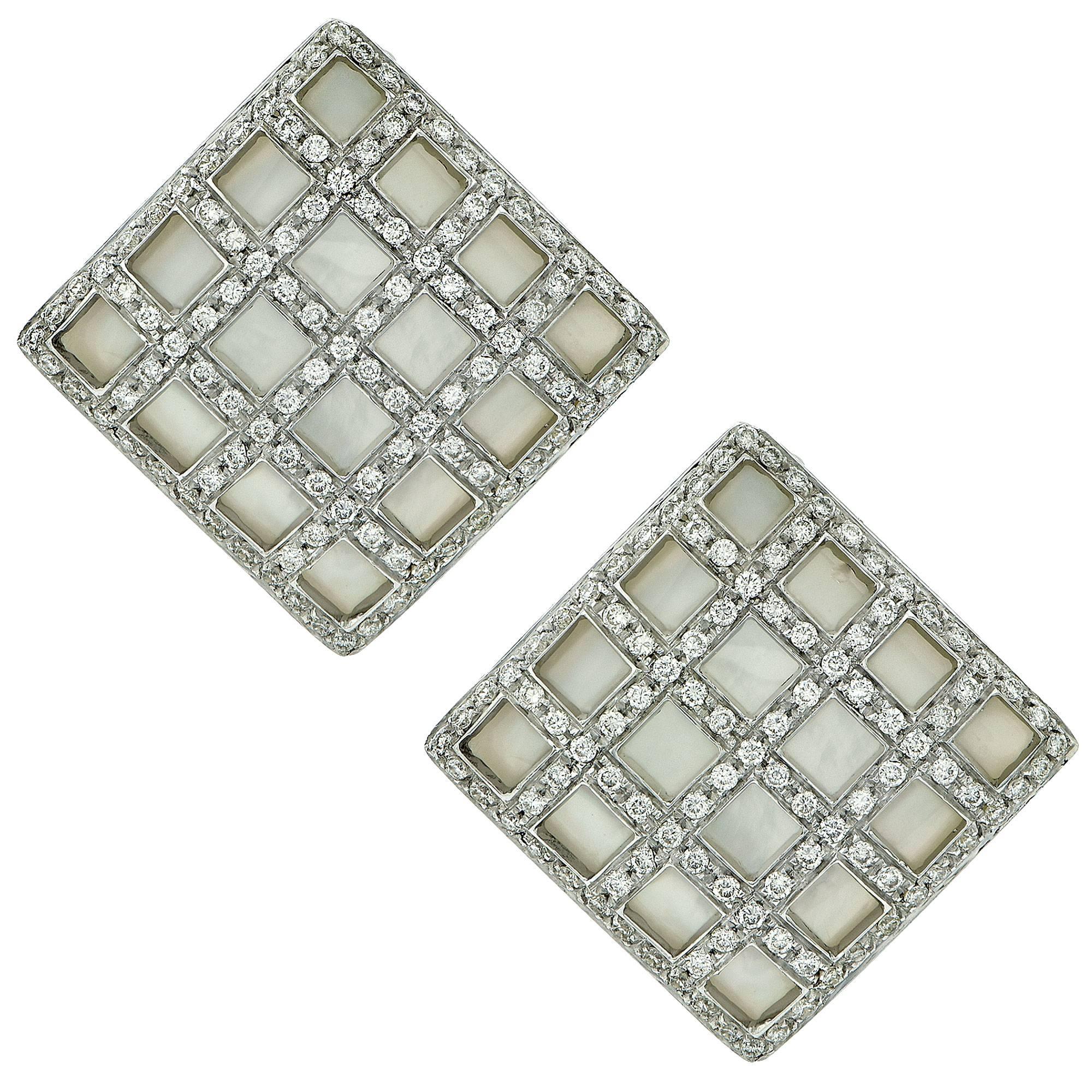 2.10 Carats Diamonds Mother-of-Pearl White Gold Earrings