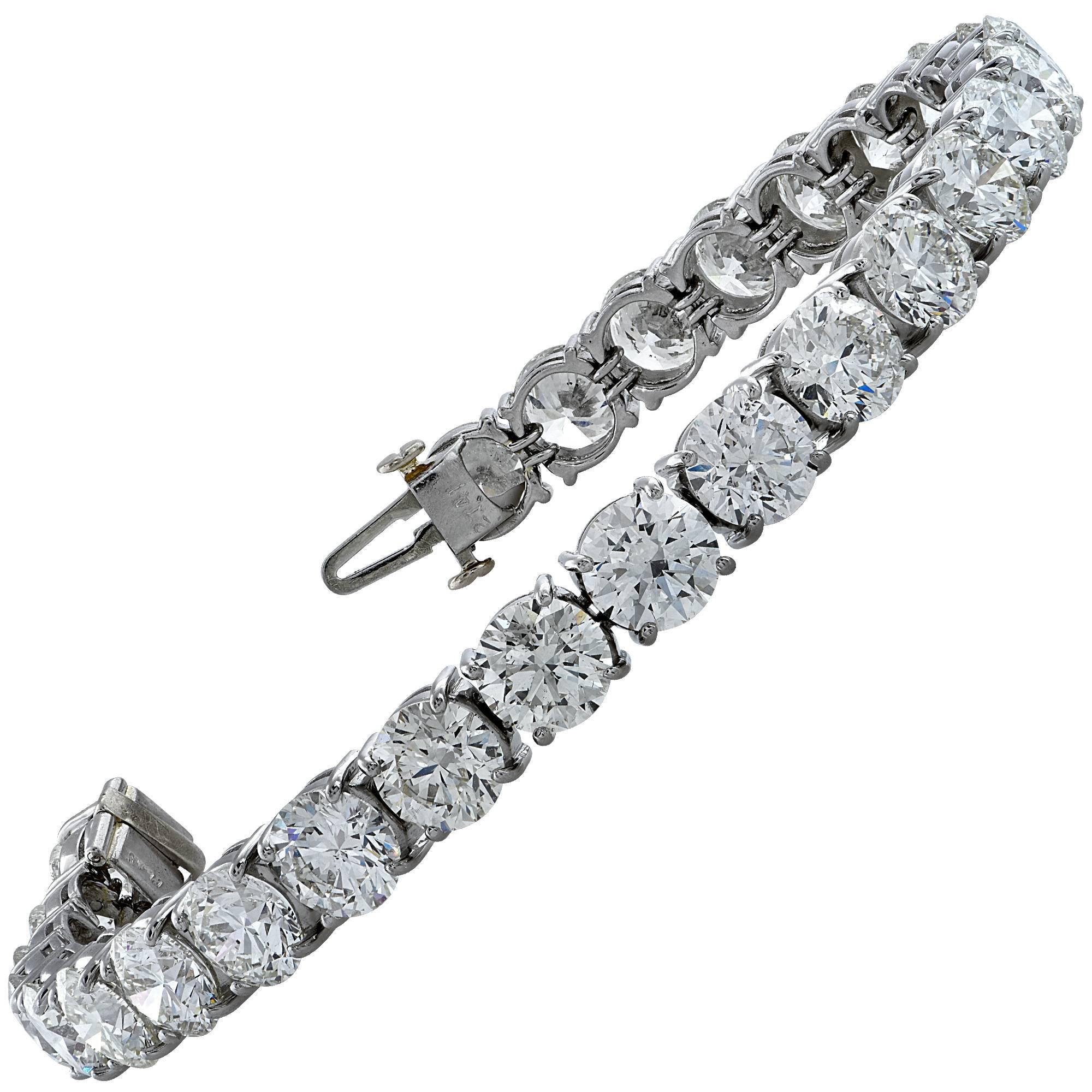 27.97 Carats Diamonds Platinum Tennis Bracelet