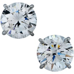 Amazing 5.13 Carat Total Weight Diamond Solitaire Studs 10