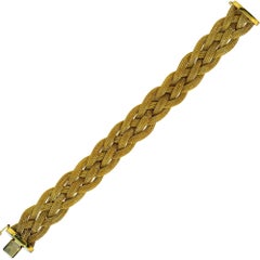 Italian 14 Karat Yellow Gold UnoAErre Mesh Bracelet