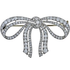 Antique Platinum Bow Brooch Pin, circa 1920s