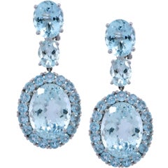 18k White Gold 30ct Aquamarine Dangle Earrings