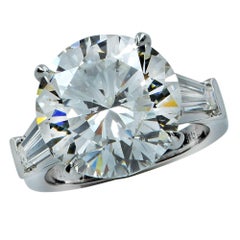 GIA Graded 10.02 Carat Round Brilliant Cut Diamond Engagement Ring