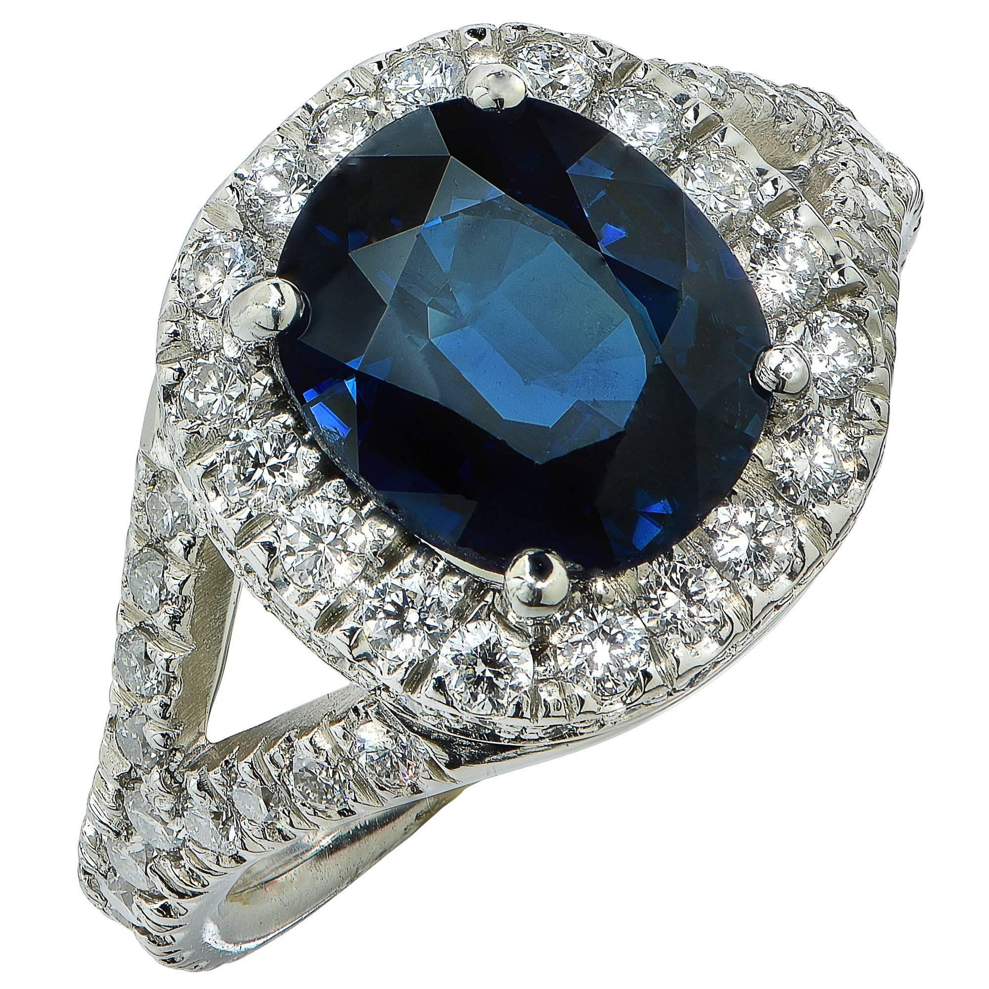 2.66 Carat Sapphire Diamond platinum Ring