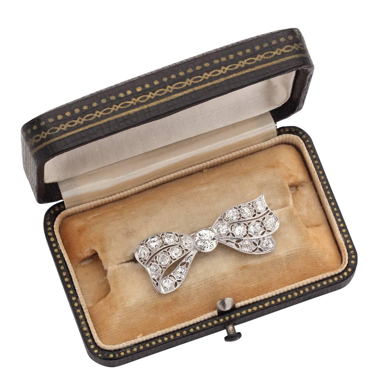 Platinum Brooch Set with 3.50 Carats of Old European Cut Diamonds, H Color, VS Clarity.