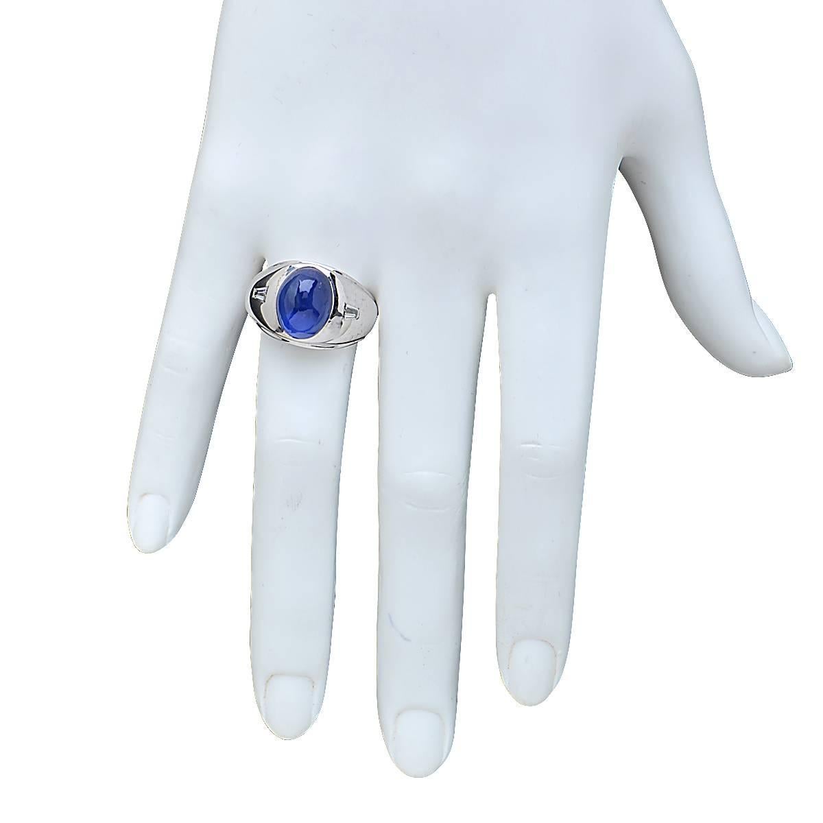 Women's or Men's 14.00 Carat Star Sapphire & Diamond Ring