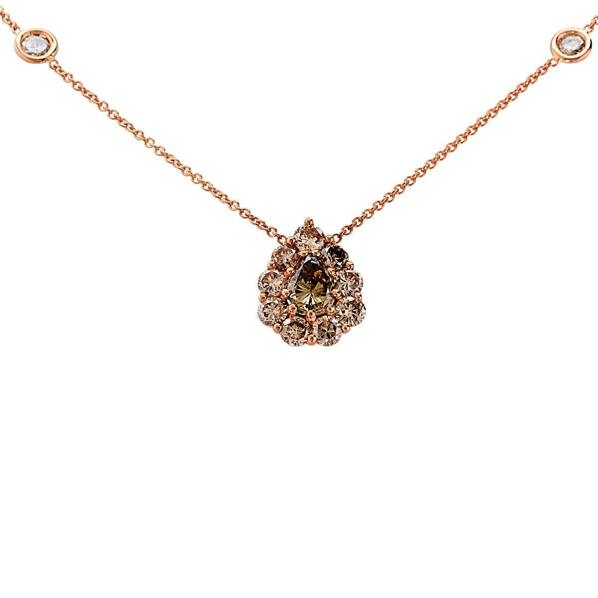 4.75 Carat Fancy Colored Diamond Gold Necklace In New Condition For Sale In Miami, FL