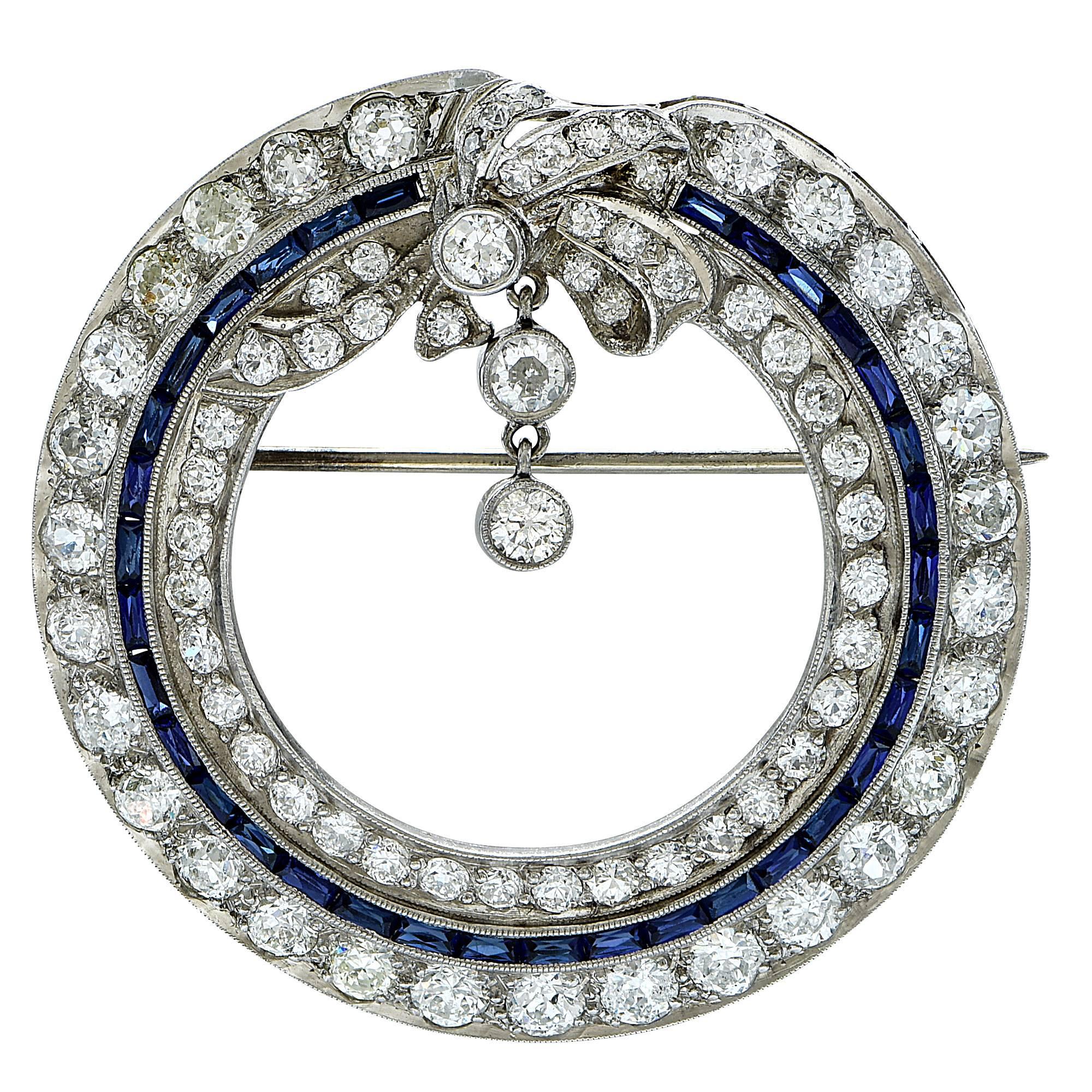 Exceptional 4.25 Carat Art Deco Diamond Brooch