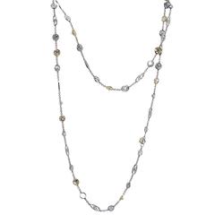 Collar de diamantes de colores de 35,35 quilates