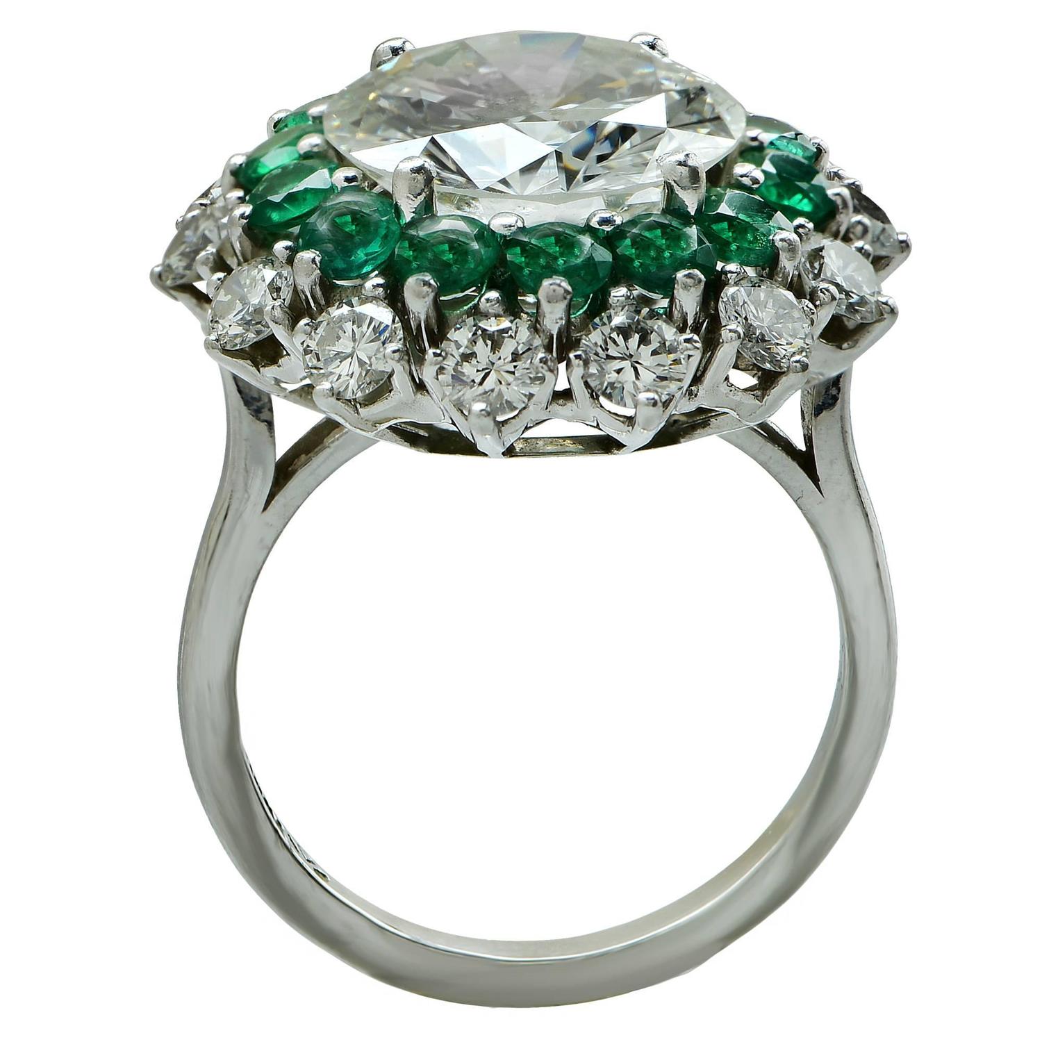 Emerald Diamond Platinum Ring at 1stdibs