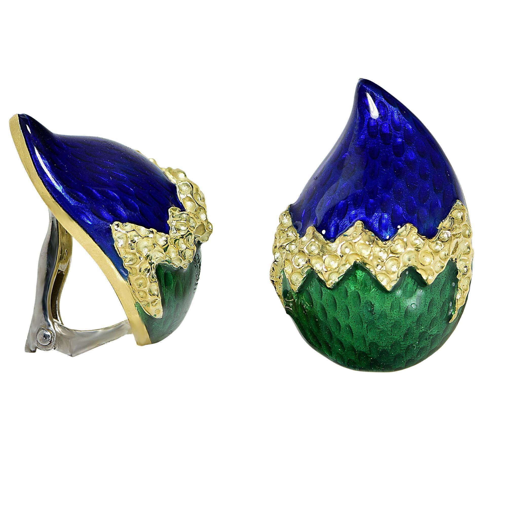 Large 18k yellow gold vibrant blue and green enamel earrings.

Weight: 21.45 grams

This diamond ring is accompanied by a retail appraisal performed by a Graduate Gemologist.