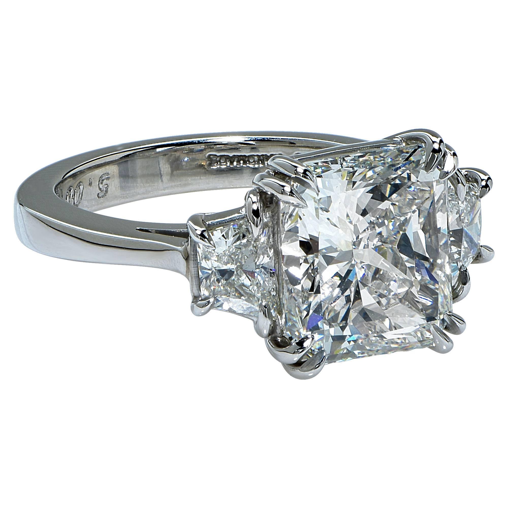 5.06 Carat GIA Graded Radiant Cut Diamond Platinum Ring In New Condition In Miami, FL