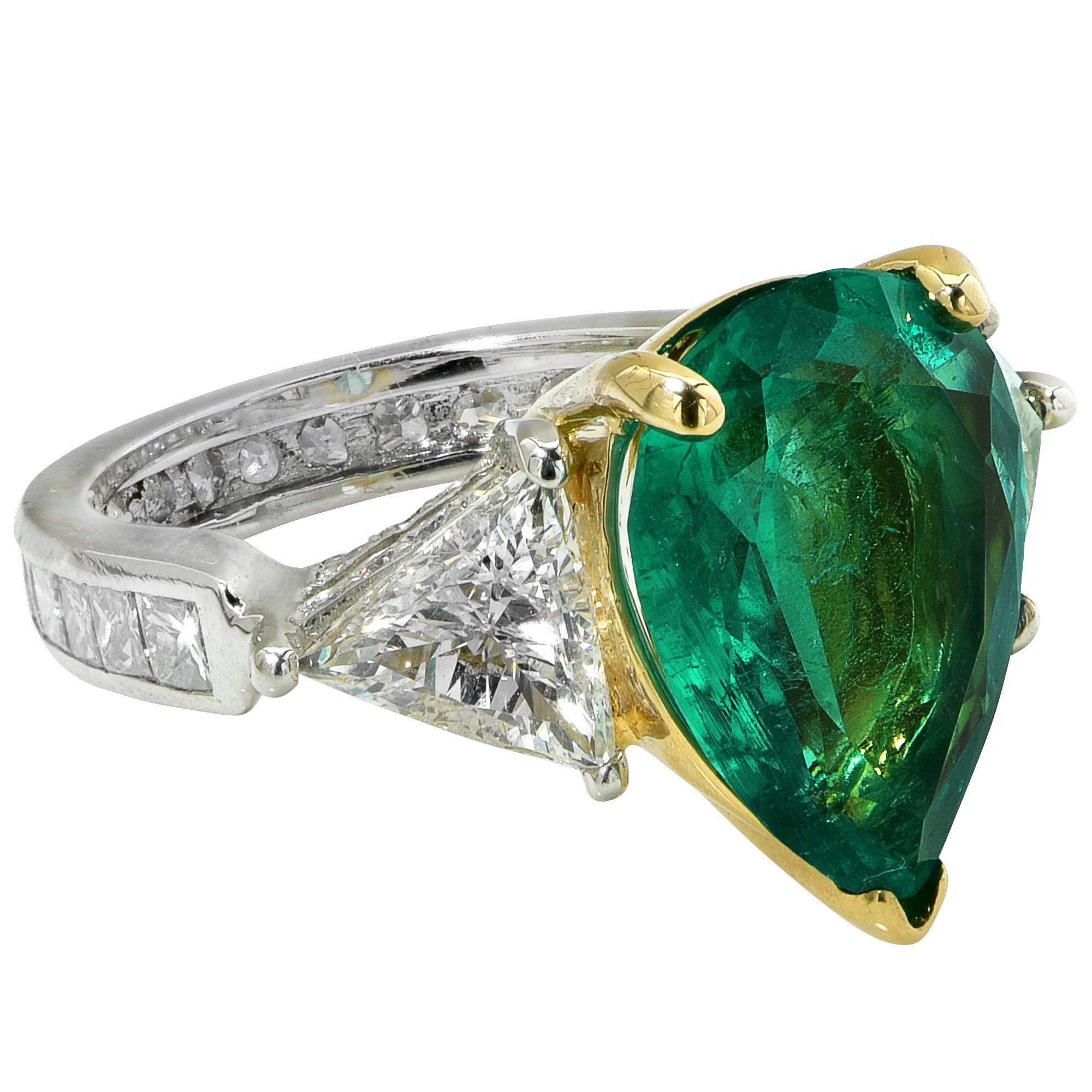 4.34 Carat Emerald Diamond Platinum Ring In Excellent Condition In Miami, FL