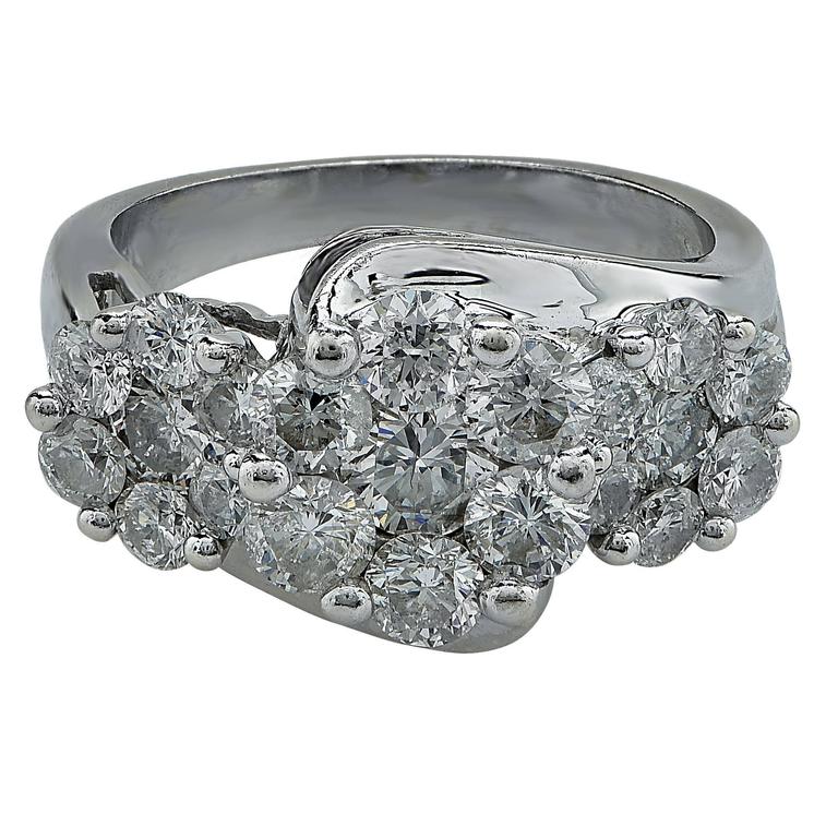 2.50 Carat Diamond Flower Cluster Ring at 1stDibs