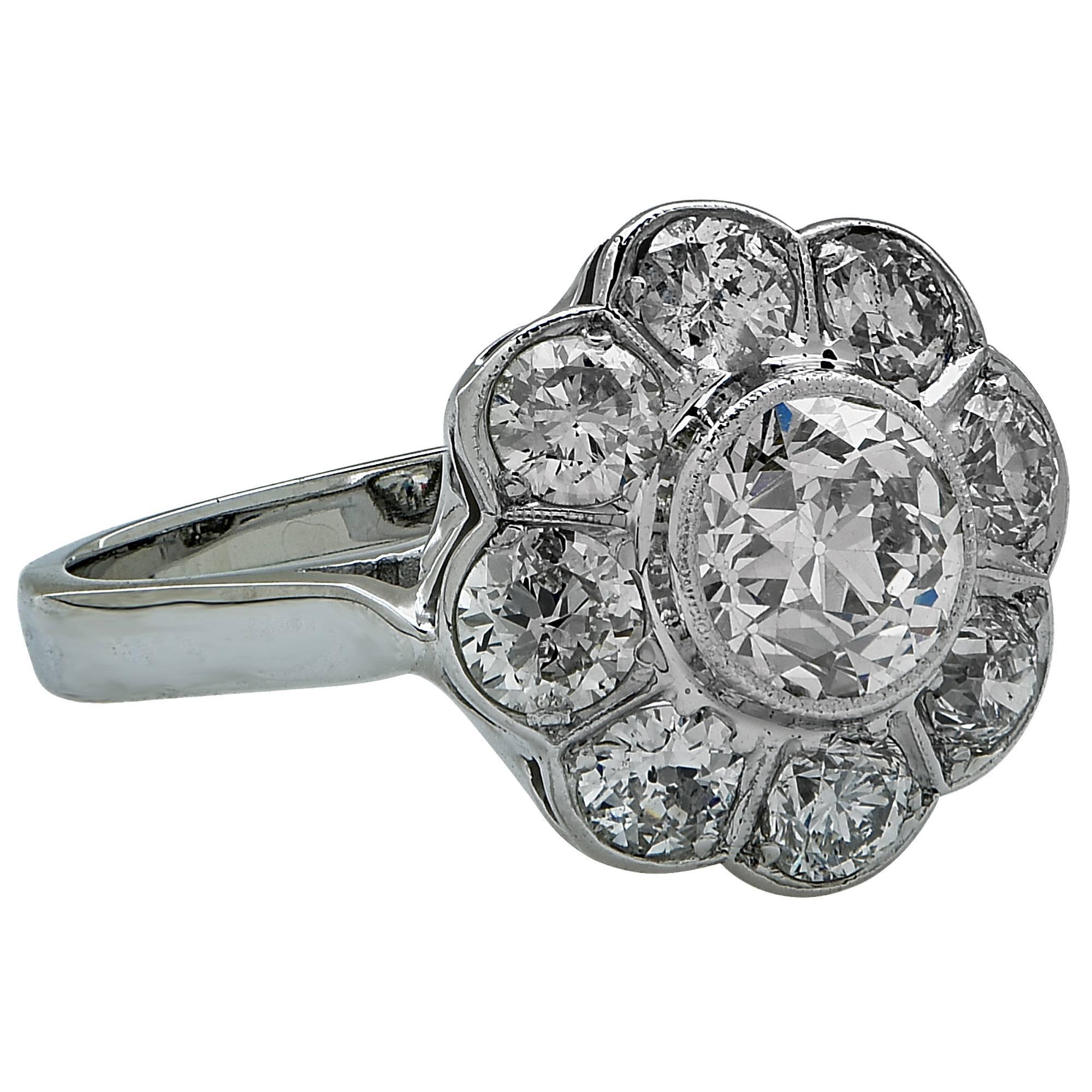 2.92 Carat Diamond Gold Engagement Ring In Excellent Condition In Miami, FL