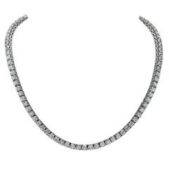 Impressive 72 Carats Diamonds Platinum Necklace