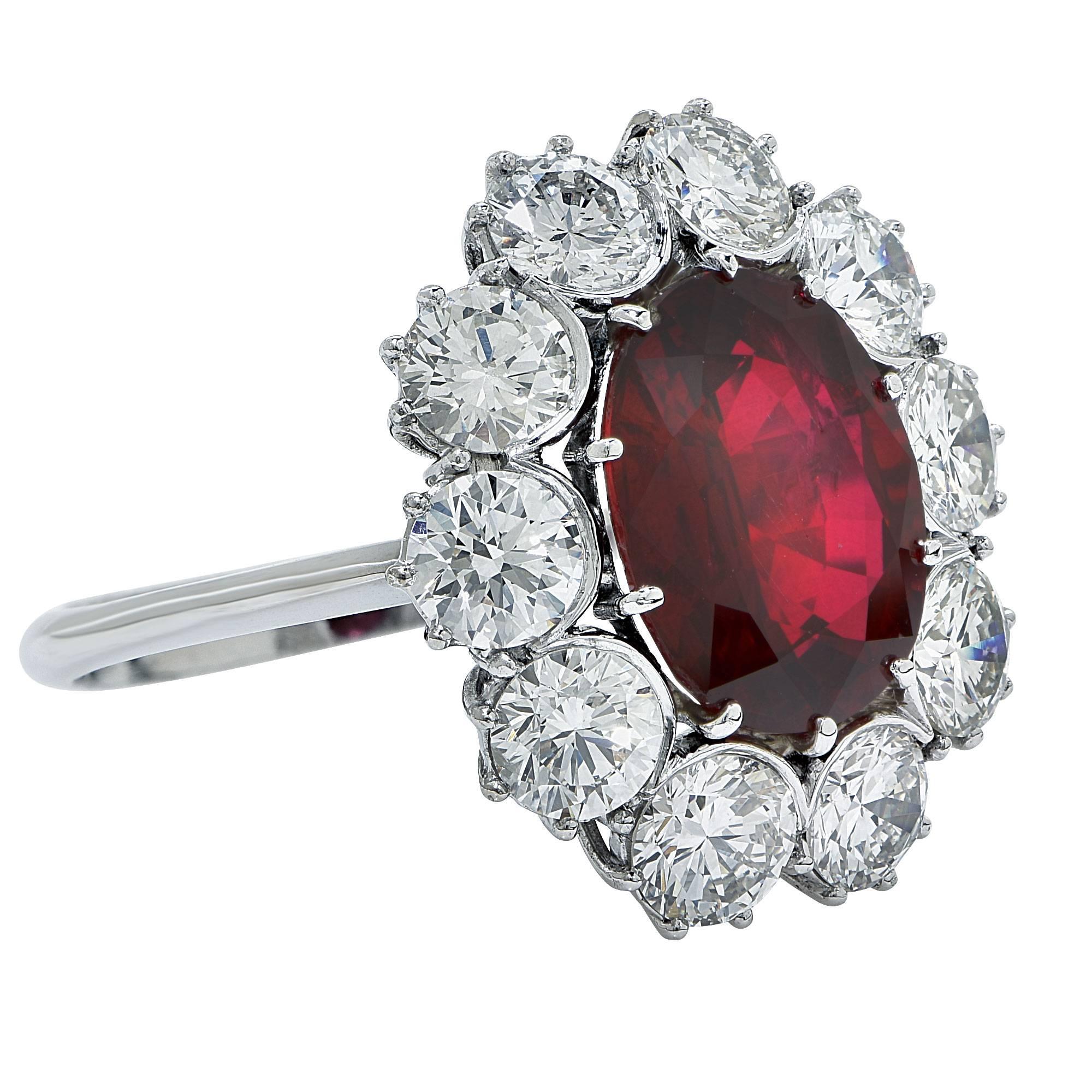 5.52 Carat Ruby Diamond Cluster Ring In New Condition In Miami, FL