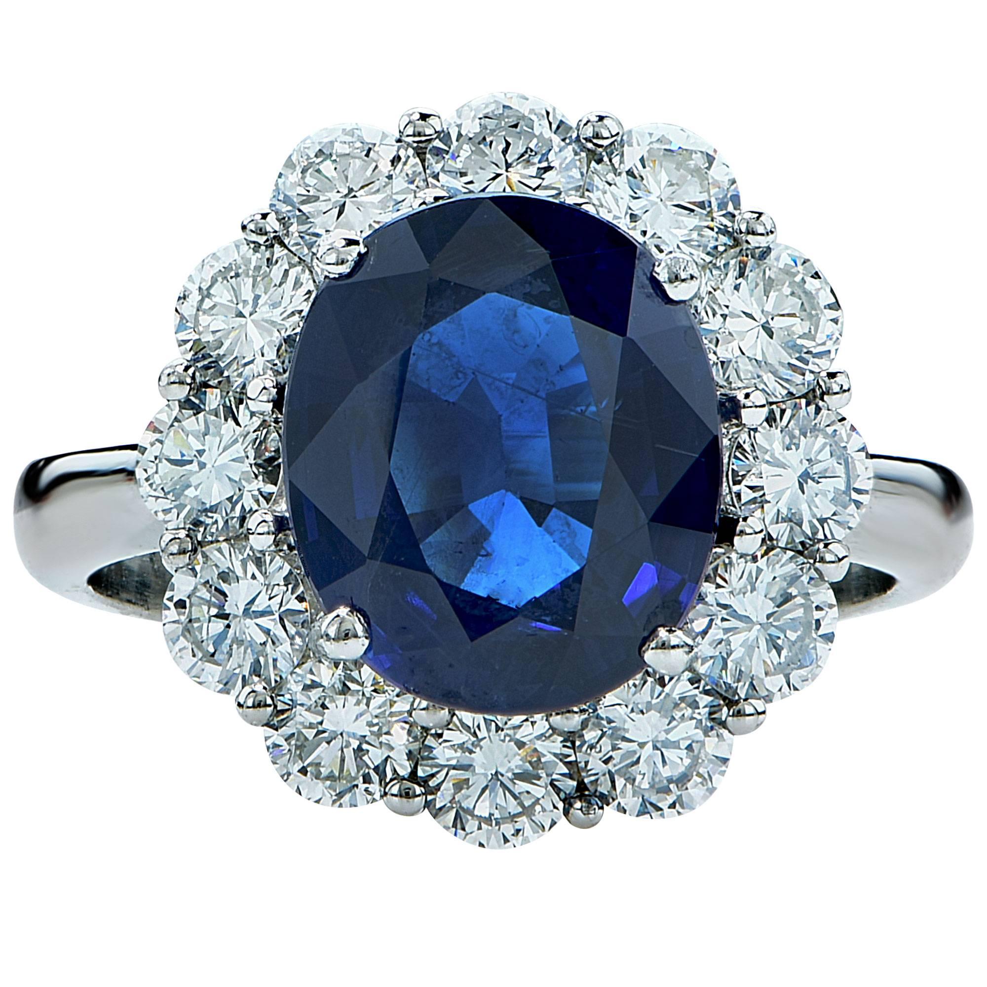 Elegant AGL Graded Sapphire and Diamond Engagement Ring In New Condition In Miami, FL