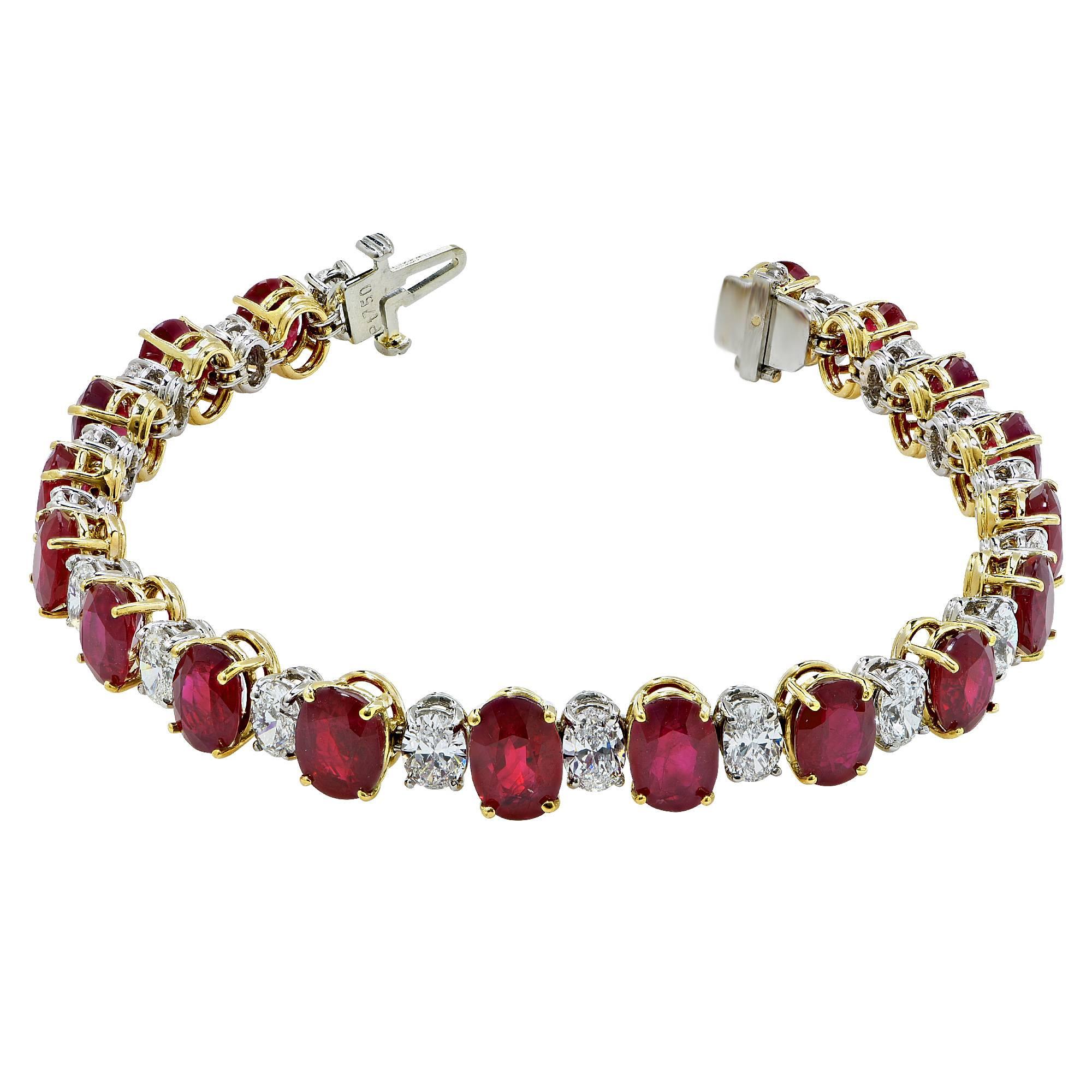 32.50 Carat Burma Ruby and Diamond Bracelet In Excellent Condition In Miami, FL