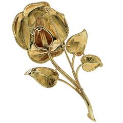 .10 Carats Diamonds Gold Flower Brooch