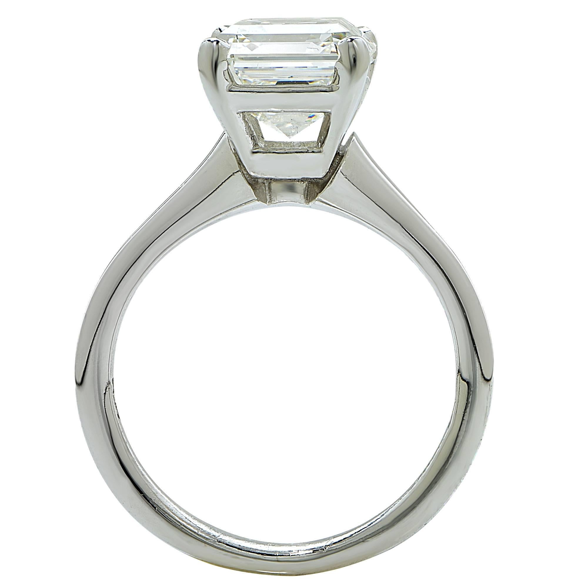 Women's 3.14 Carat GIA Graded Diamond Platinum solitaire Engagement Ring