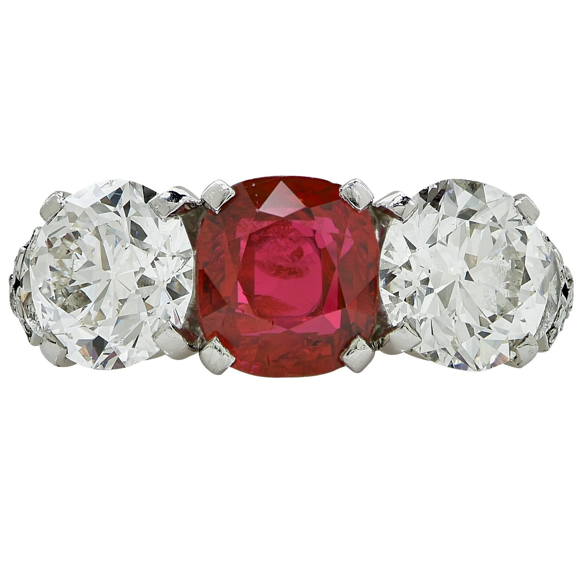 Yard Art Deco Ruby Diamond Platinum Three Stone Ring In Excellent Condition In Miami, FL