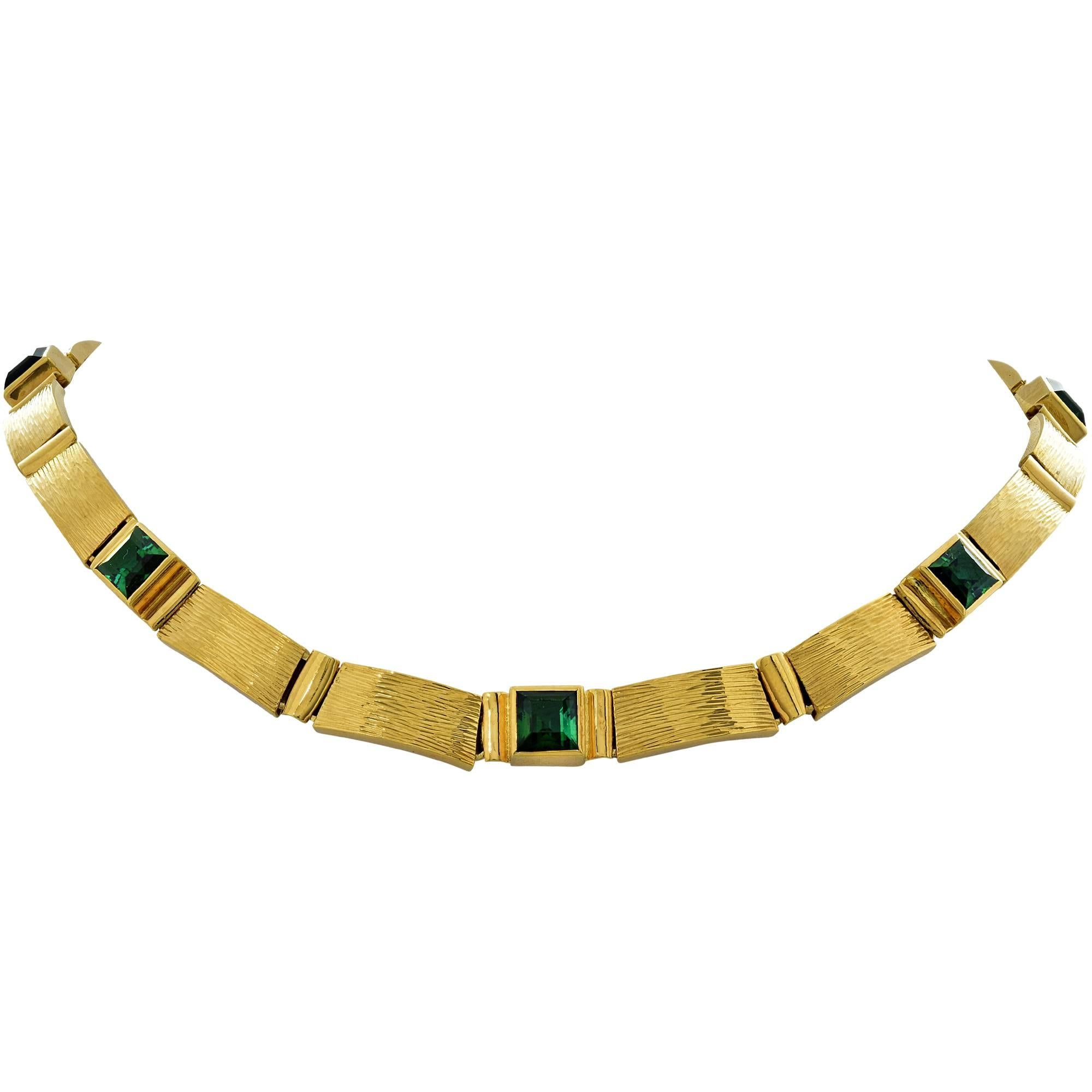 Tourmaline Gold Necklace In Excellent Condition In Miami, FL