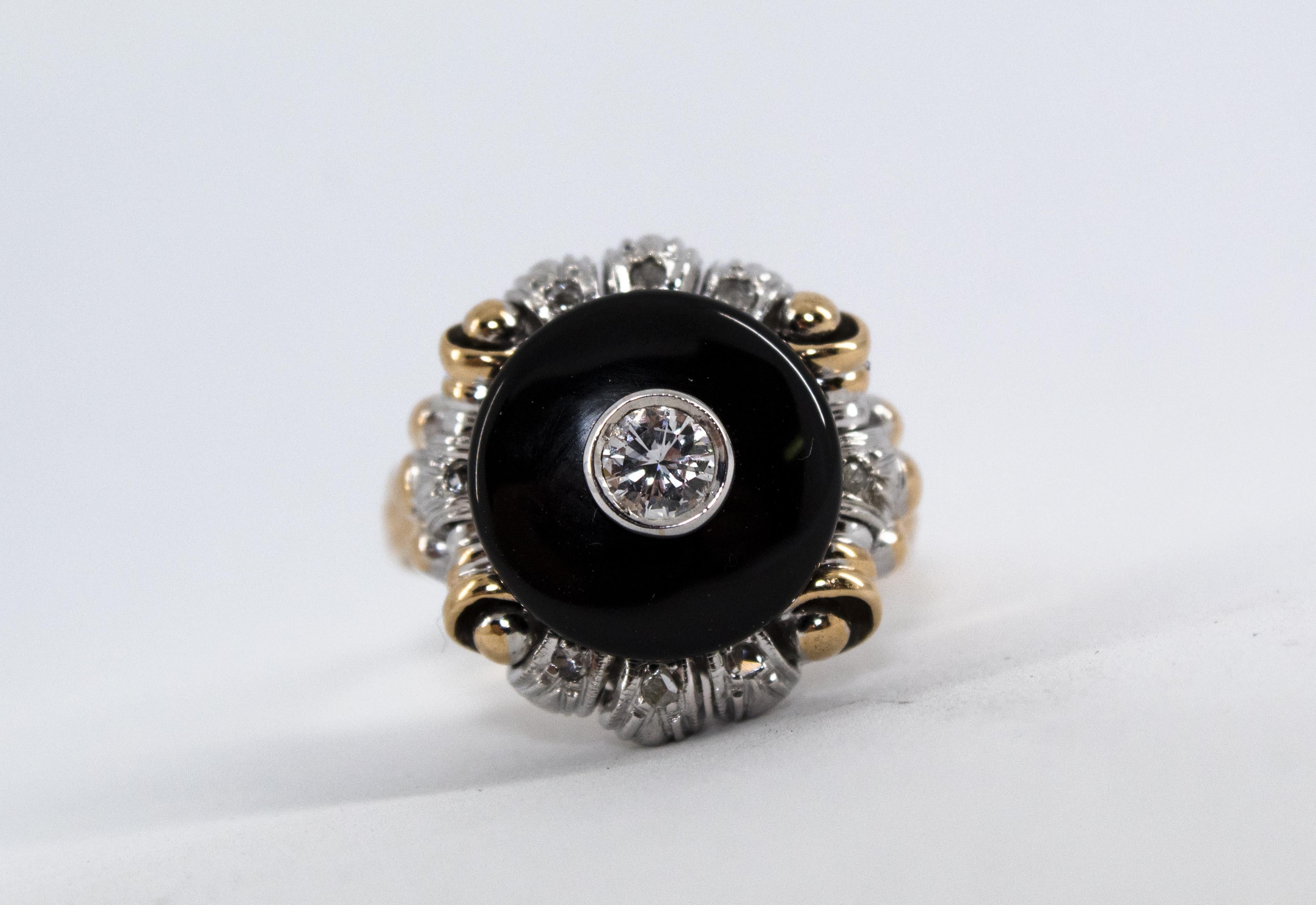 Women's or Men's Renaissance Style 0.20 Carat White Diamond Onyx Yellow Gold Cocktail Ring